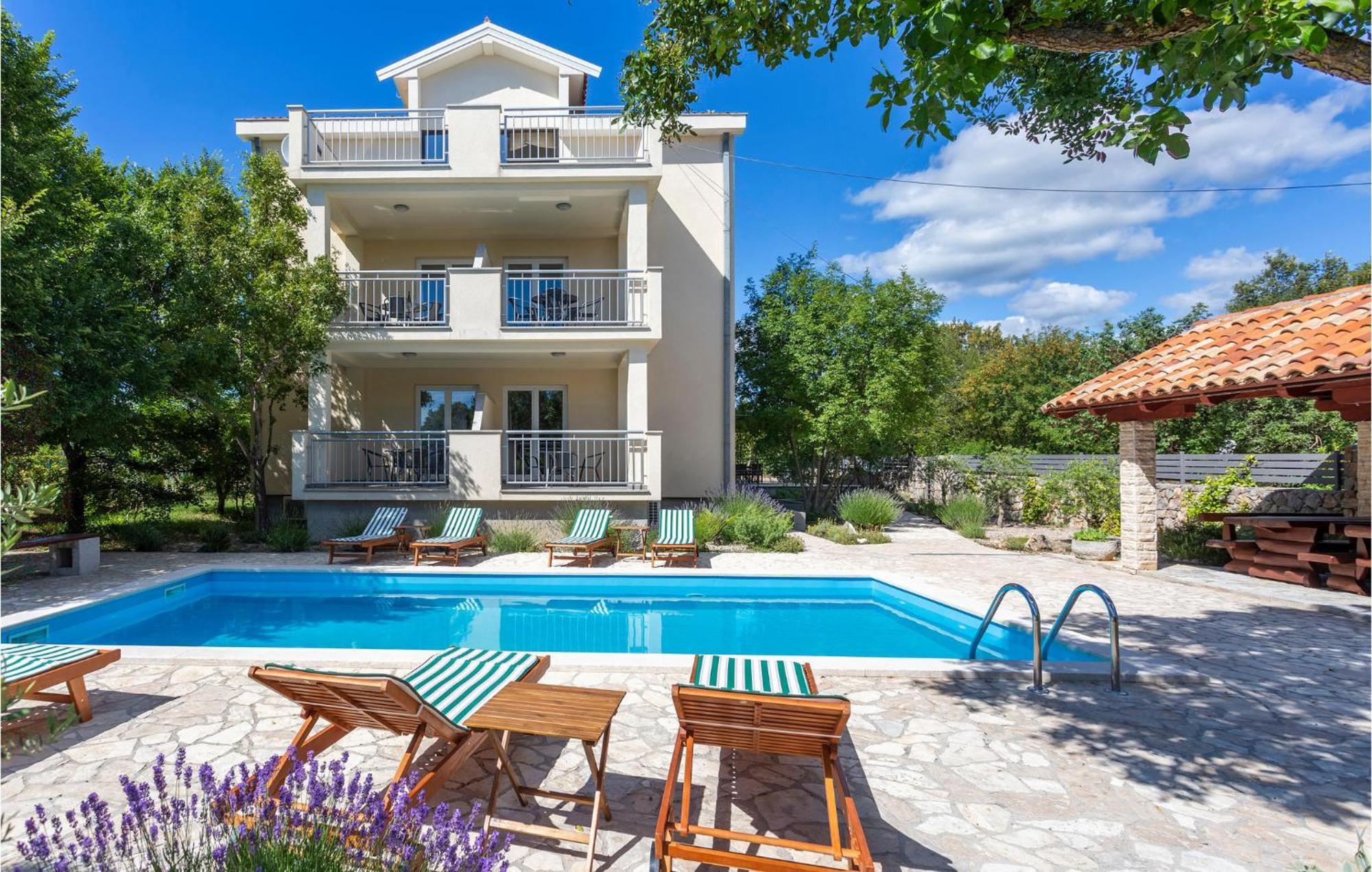 Beautiful Apartment In Pinezici With Wifi 外观 照片